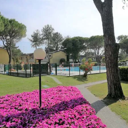 Villaggio Azzurro Bibione Exterior foto